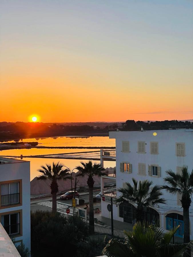 Blue House Mallorca 塞萨利内斯 外观 照片